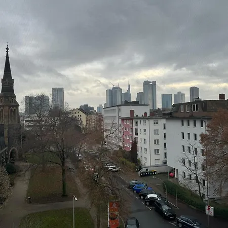 Central Private Near Messe *